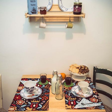 Bed and Breakfast La Finestra Sul Cortile Atri Zewnętrze zdjęcie
