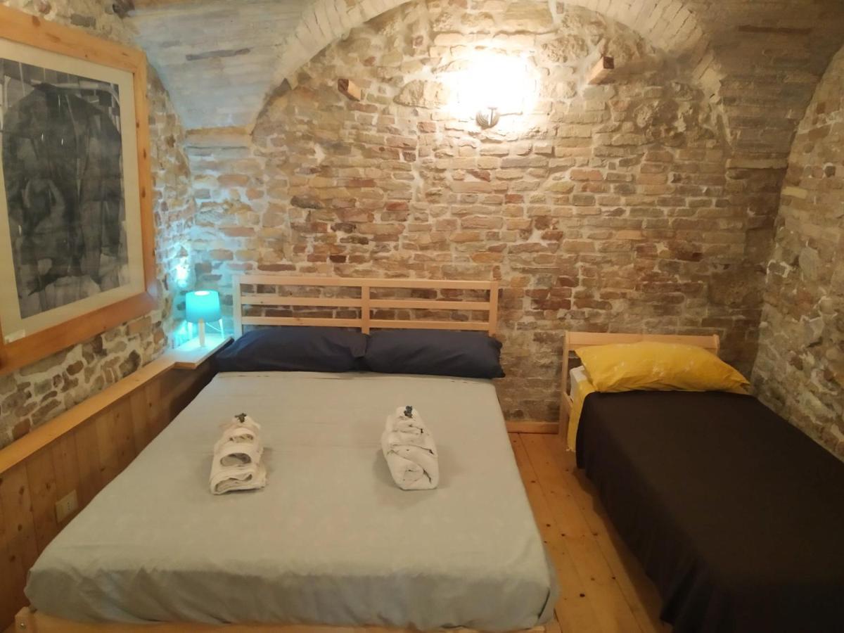 Bed and Breakfast La Finestra Sul Cortile Atri Zewnętrze zdjęcie